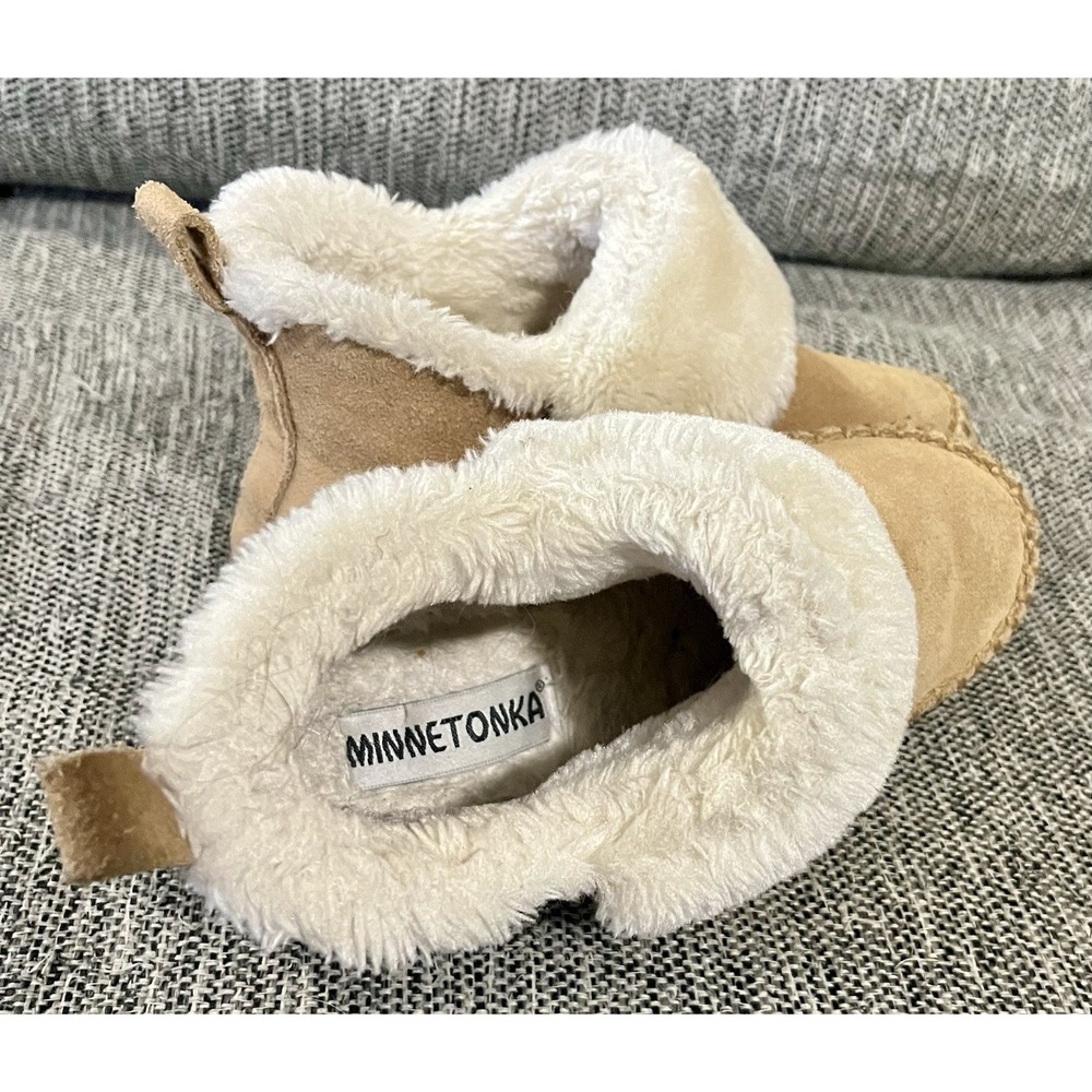 Minnetonka Mens Suede Sherpa Fur Lined Moccasin Slipper 40582 Size 8 Tan/Cream - Picture 5 of 8